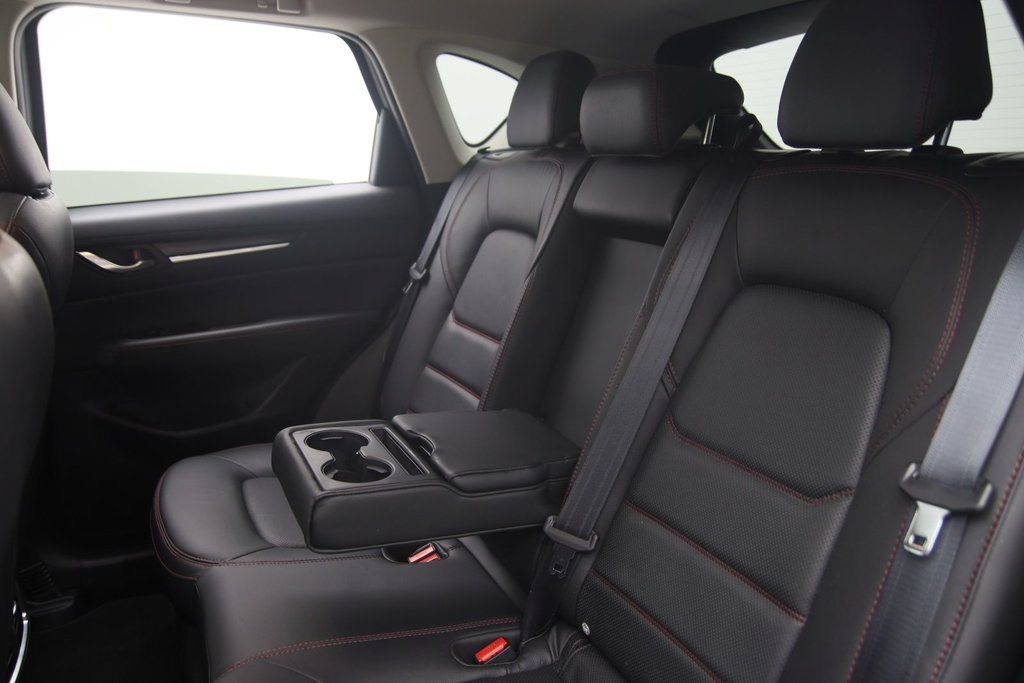 Mazda CX-5  2023 à Sept-Îles, Québec - 10 - w1024h768px