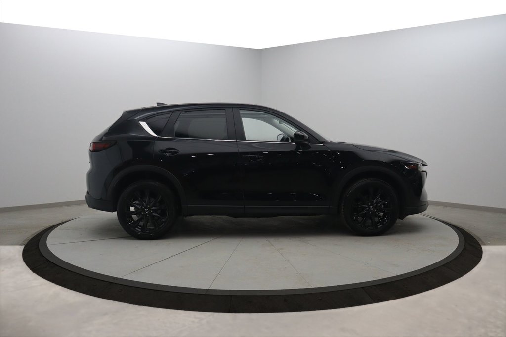 Mazda CX-5  2023 à Sept-Îles, Québec - 3 - w1024h768px