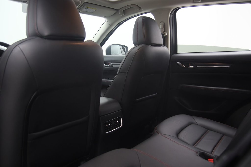 Mazda CX-5  2023 à Sept-Îles, Québec - 9 - w1024h768px