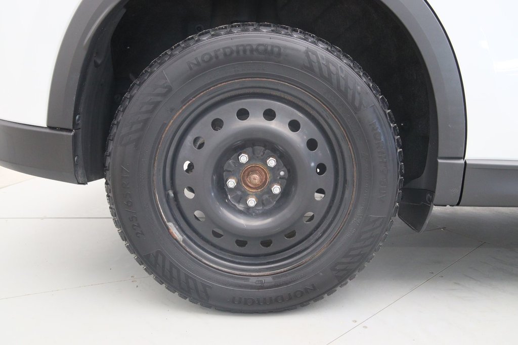 2023 Mazda CX-5 GS in Chicoutimi, Quebec - 19 - w1024h768px