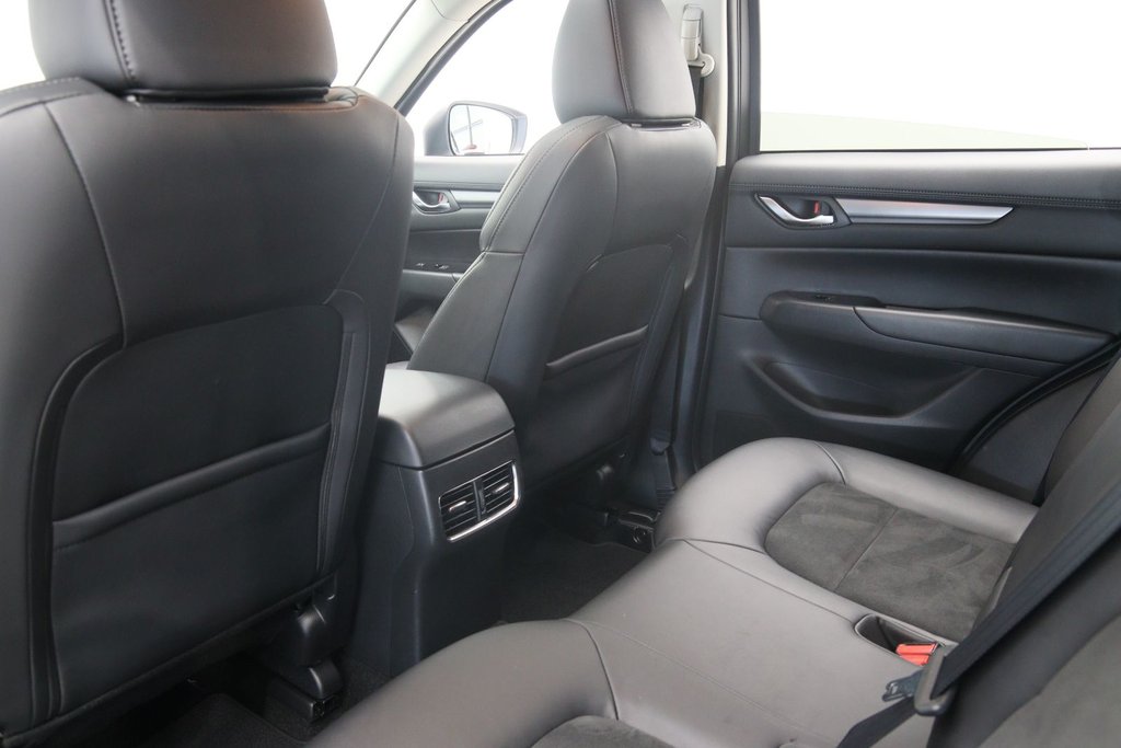 2023 Mazda CX-5 GS in Chicoutimi, Quebec - 10 - w1024h768px