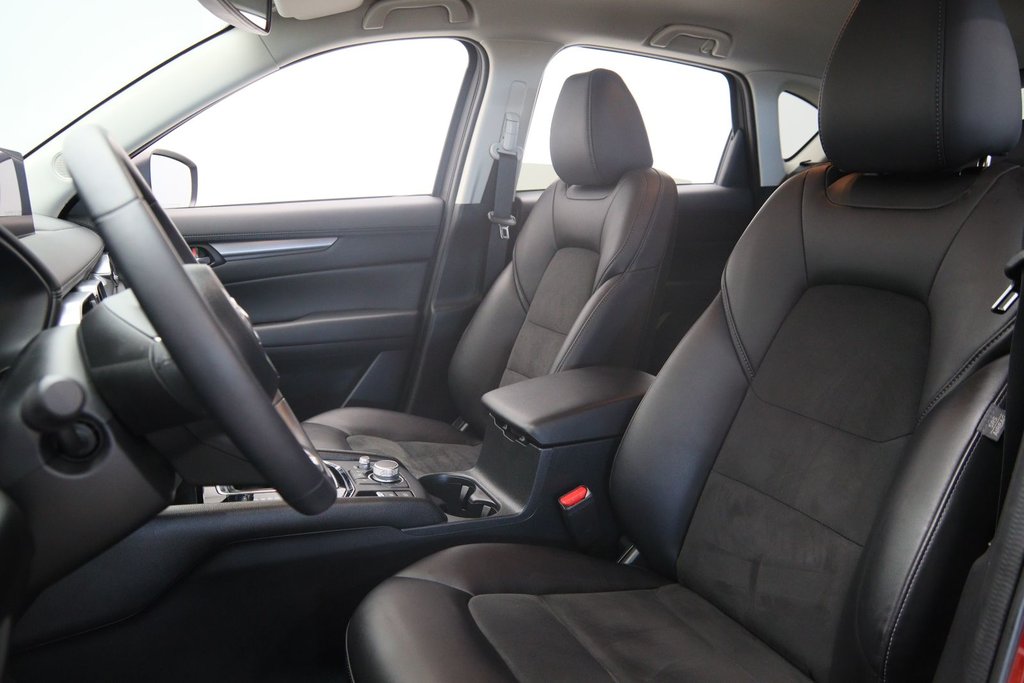 2023 Mazda CX-5 in Jonquière, Quebec - 6 - w1024h768px