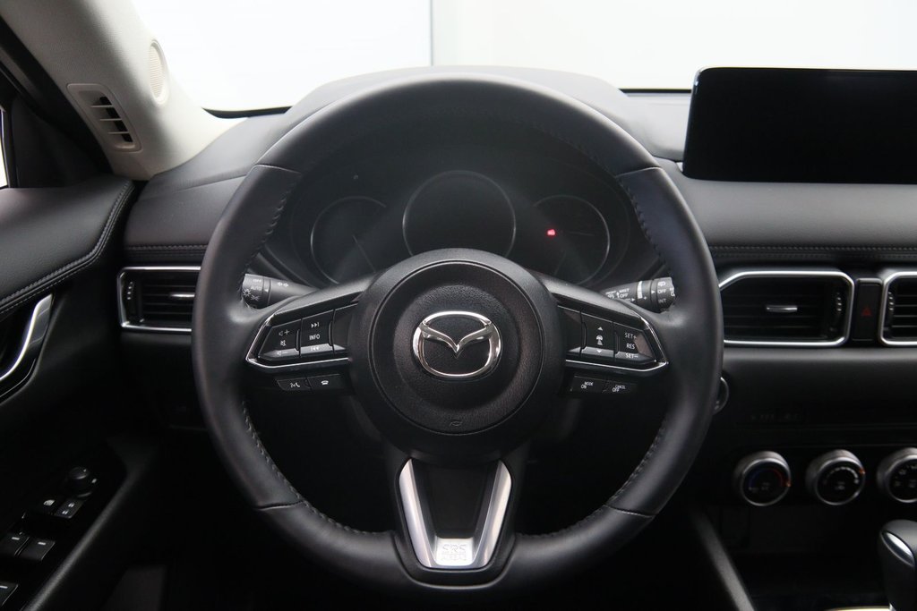 2023 Mazda CX-5 in Jonquière, Quebec - 11 - w1024h768px