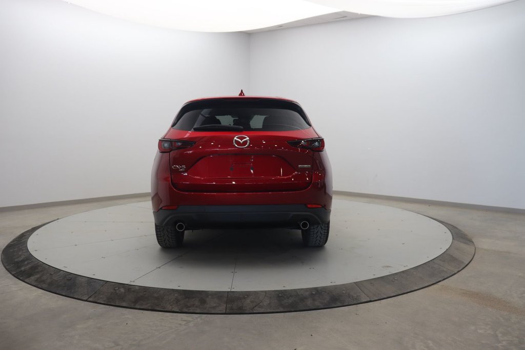 2023 Mazda CX-5 in Jonquière, Quebec - 5 - w1024h768px