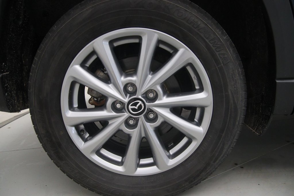 2023 Mazda CX-5 in Baie-Comeau, Quebec - 17 - w1024h768px