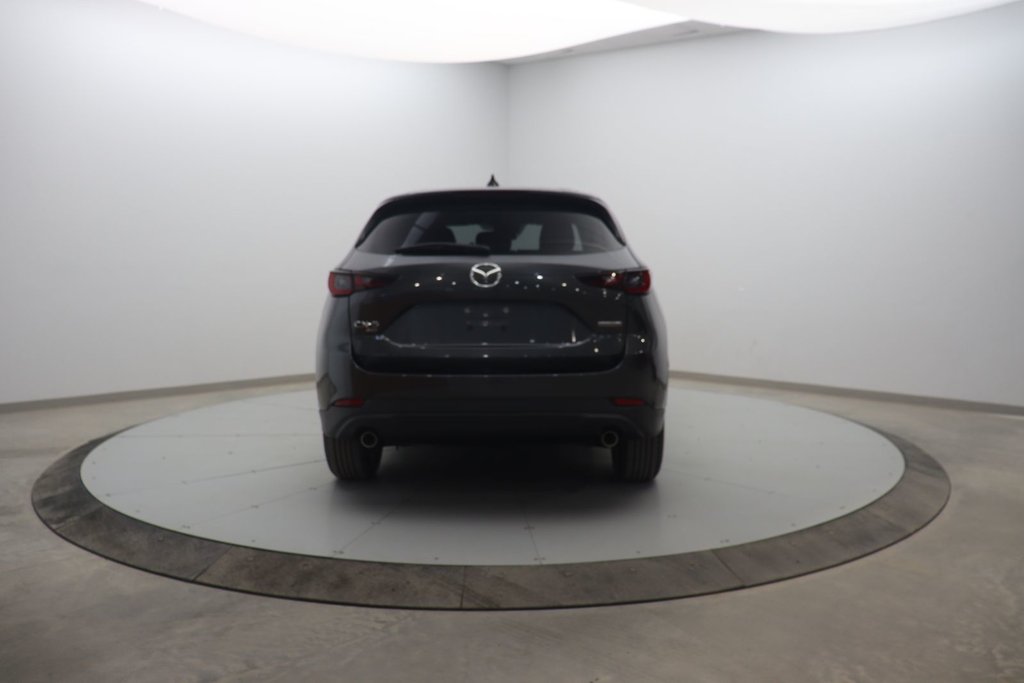 2023 Mazda CX-5 in Baie-Comeau, Quebec - 5 - w1024h768px