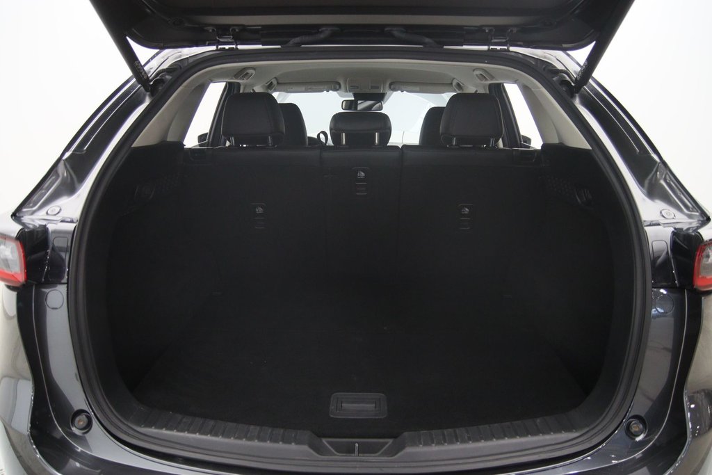 2023 Mazda CX-5 in Baie-Comeau, Quebec - 17 - w1024h768px
