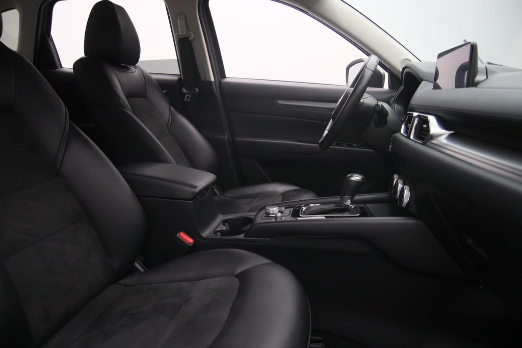 2023 Mazda CX-5 in Baie-Comeau, Quebec - 15 - w1024h768px