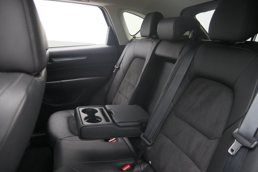 2023 Mazda CX-5 in Baie-Comeau, Quebec - 8 - w1024h768px