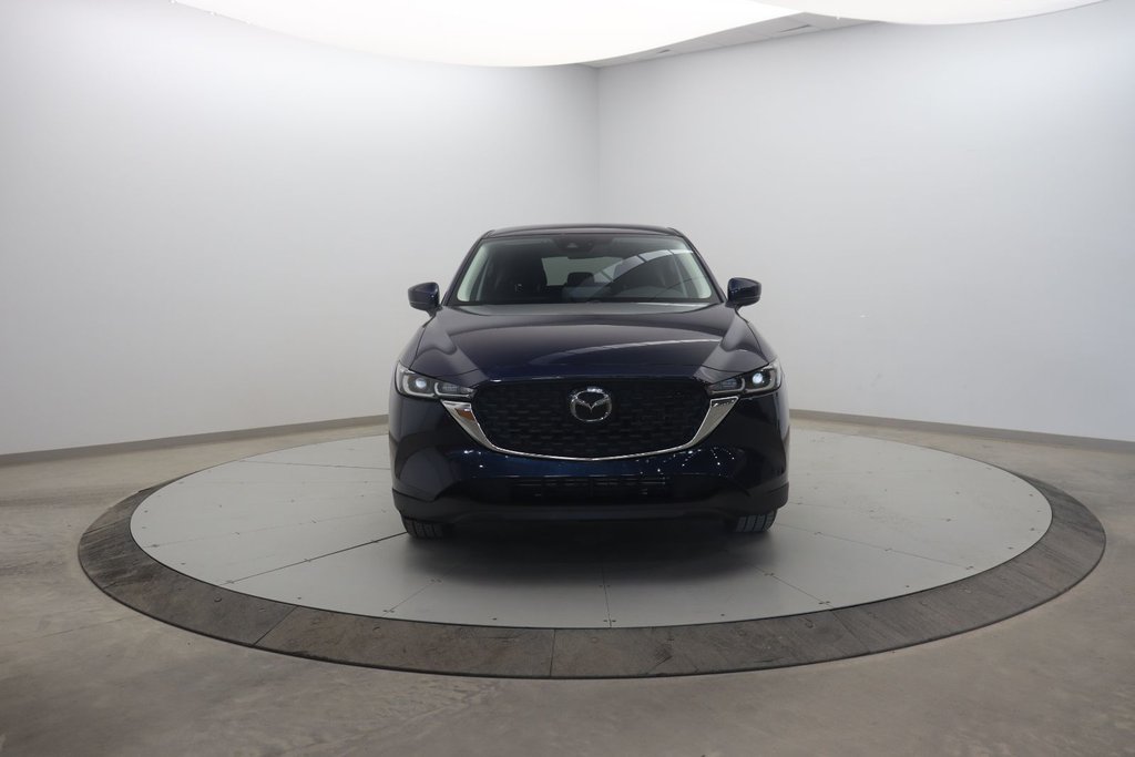 2023 Mazda CX-5 in Jonquière, Quebec - 2 - w1024h768px