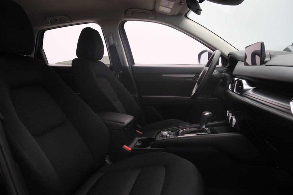 2023 Mazda CX-5 in Jonquière, Quebec - 16 - w1024h768px