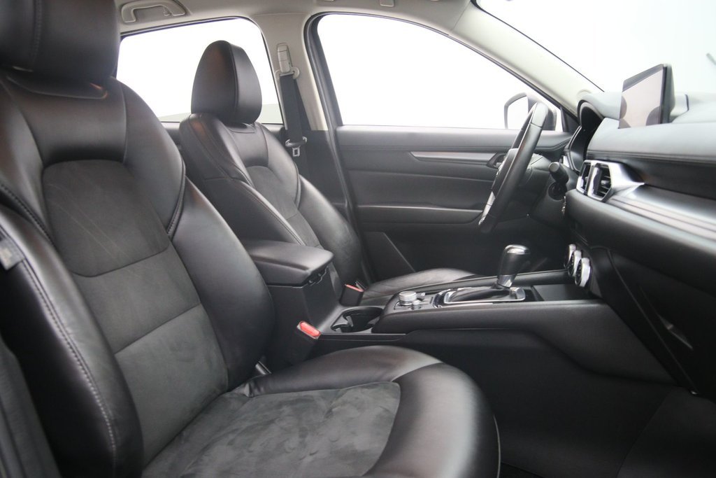 2023 Mazda CX-5 in Jonquière, Quebec - 16 - w1024h768px