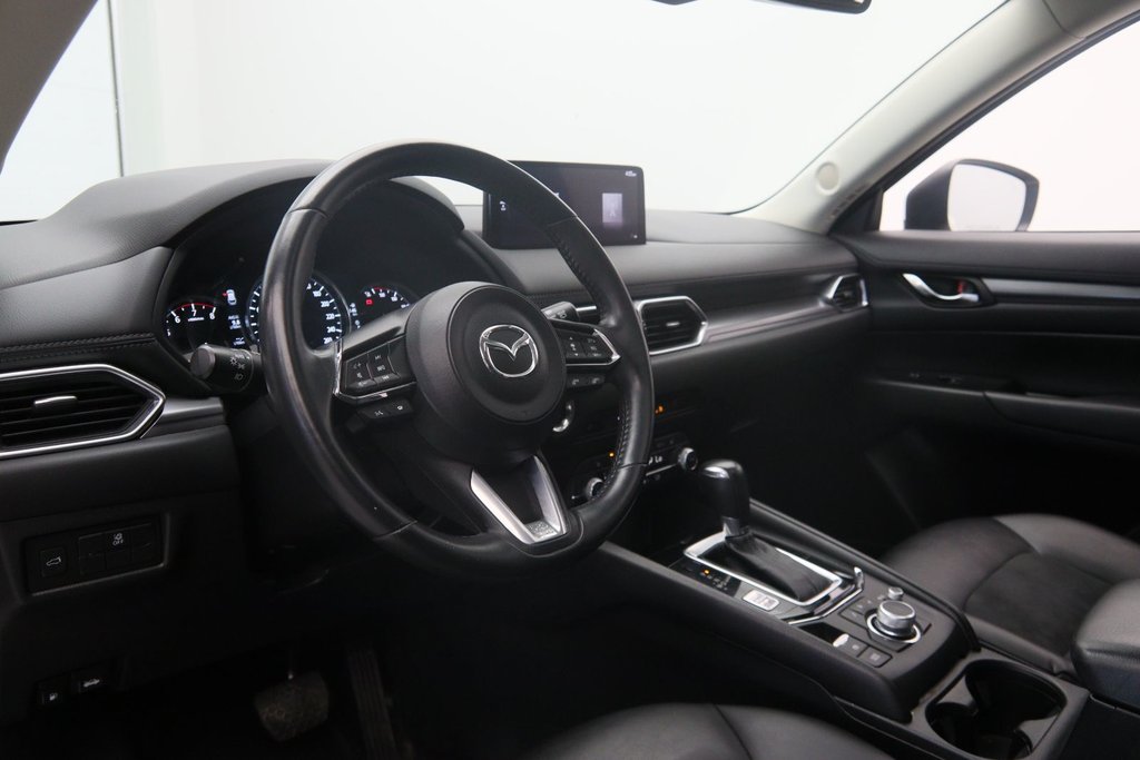 Mazda CX-5  2023 à Chicoutimi, Québec - 7 - w1024h768px