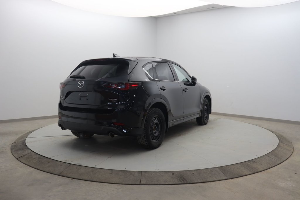 Mazda CX-5  2024 à Jonquière, Québec - 4 - w1024h768px