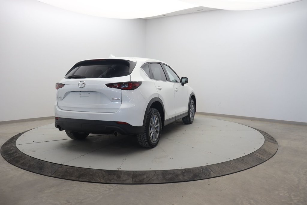 2024 Mazda CX-5 in Sept-Îles, Quebec - 4 - w1024h768px