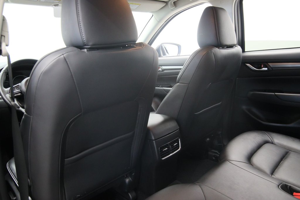 2024 Mazda CX-5 in Sept-Îles, Quebec - 9 - w1024h768px