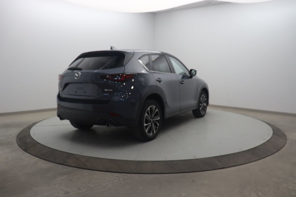 Mazda CX-5  2024 à Chicoutimi, Québec - 4 - w1024h768px