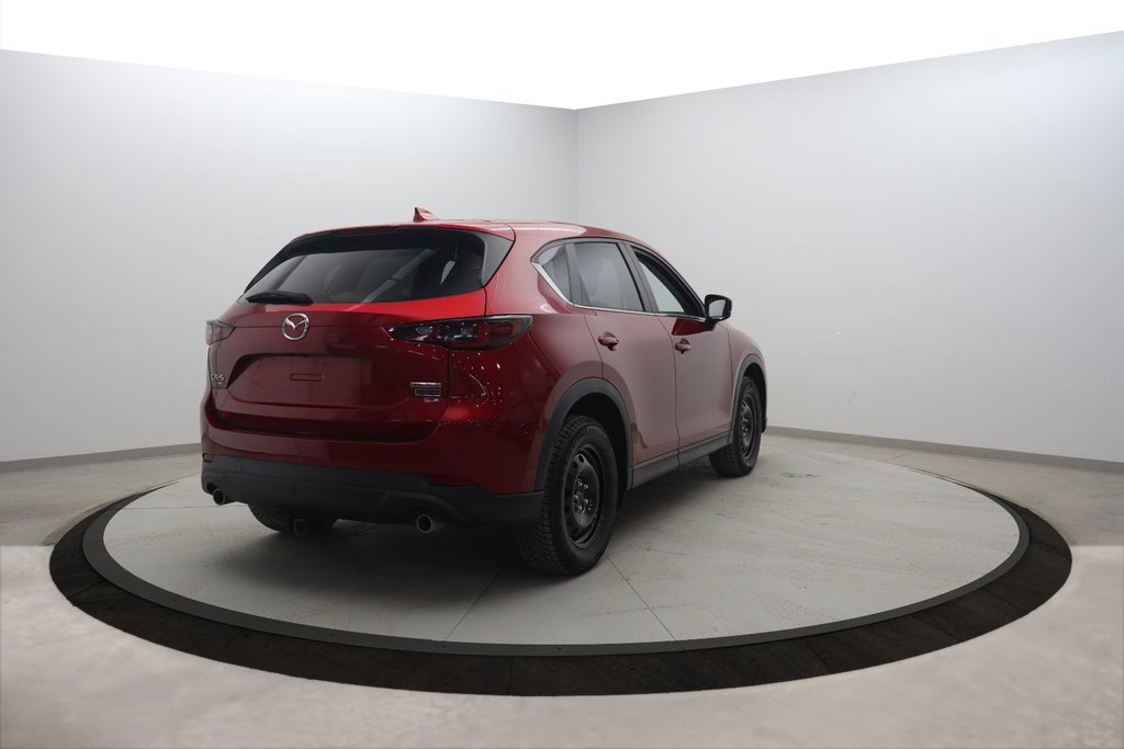 2025 Mazda CX-5 in Baie-Comeau, Quebec - 4 - w1024h768px