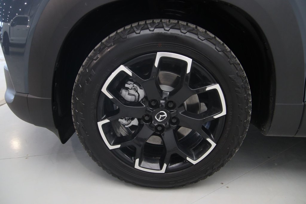 Mazda CX-50  2023 à Jonquière, Québec - 18 - w1024h768px