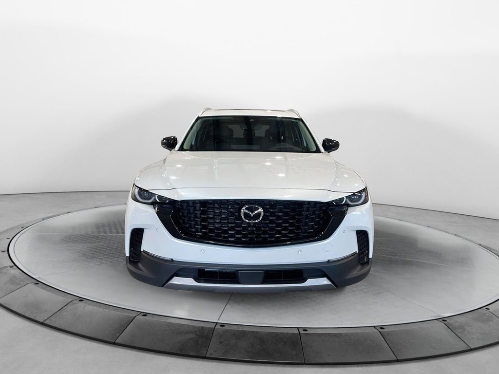 Mazda CX-50  2023 à Baie-Comeau, Québec - 3 - w1024h768px