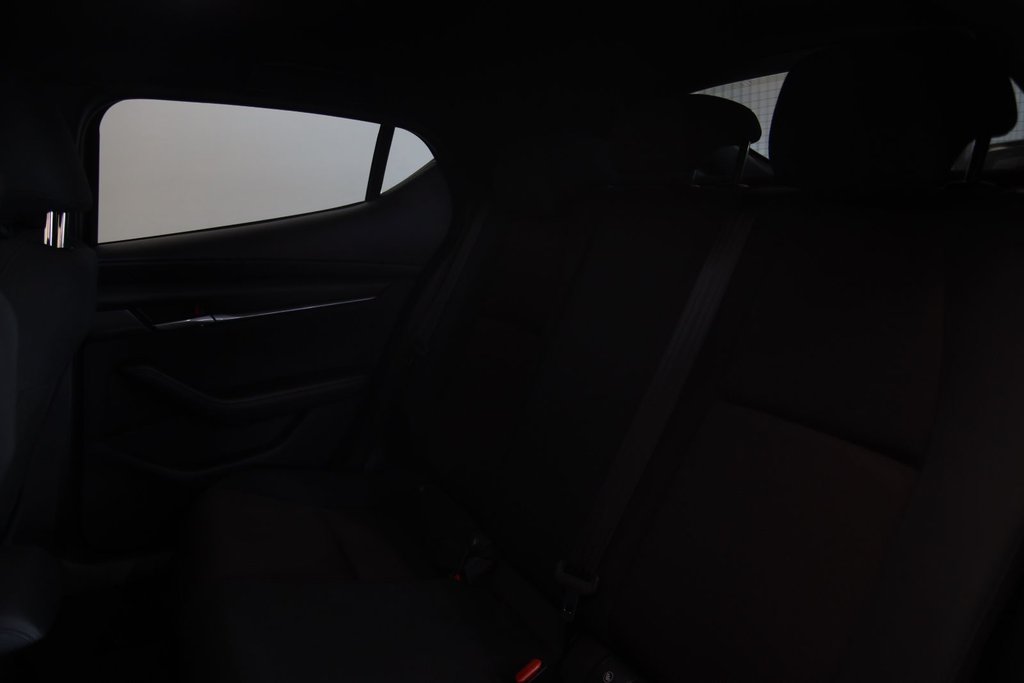 Mazda CX-50  2023 à Jonquière, Québec - 9 - w1024h768px