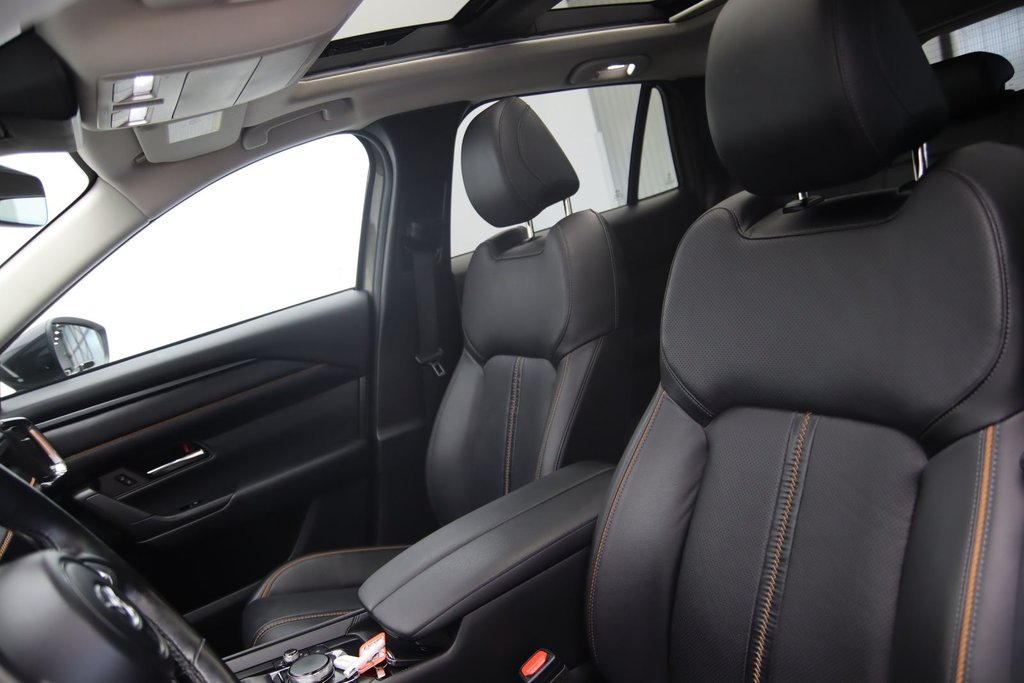 Mazda CX-50  2023 à Jonquière, Québec - 7 - w1024h768px