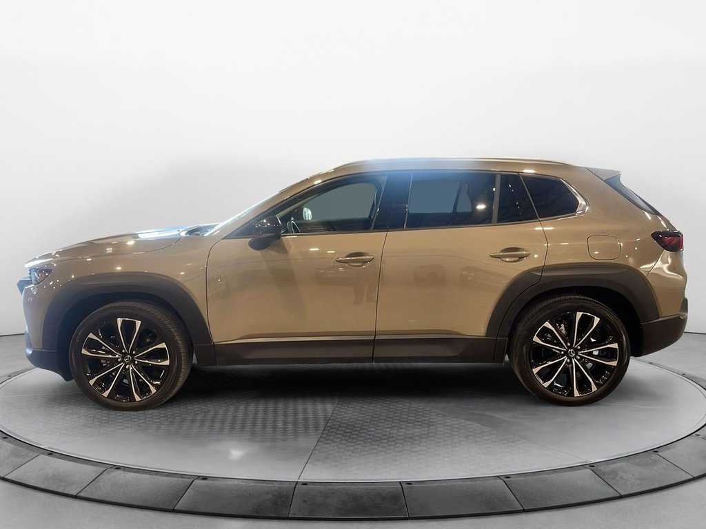 2024 Mazda CX-50 in Jonquière, Quebec - 5 - w1024h768px