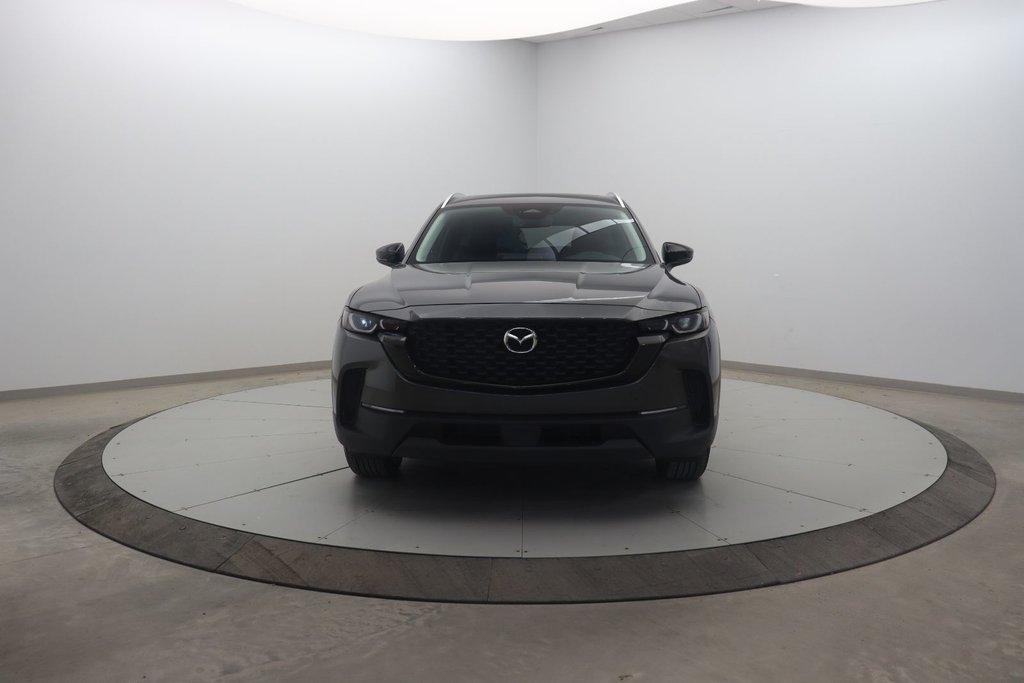 2025 Mazda CX-50 in Jonquière, Quebec - 2 - w1024h768px