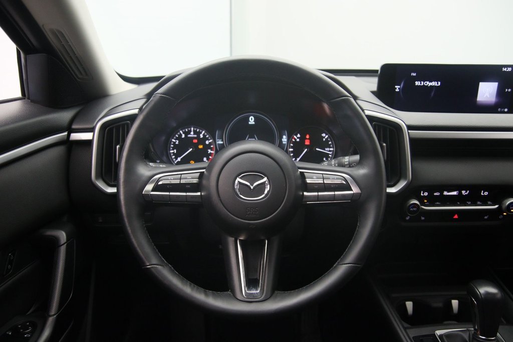 2025 Mazda CX-50 in Jonquière, Quebec - 12 - w1024h768px
