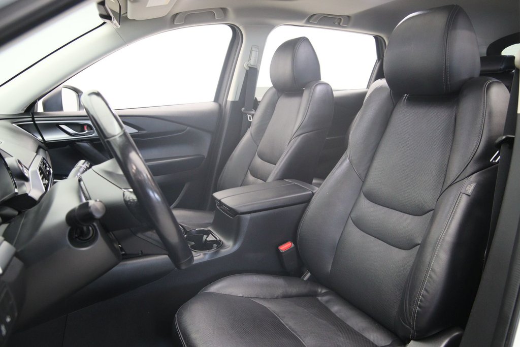 2020 Mazda CX-9 in Baie-Comeau, Quebec - 6 - w1024h768px