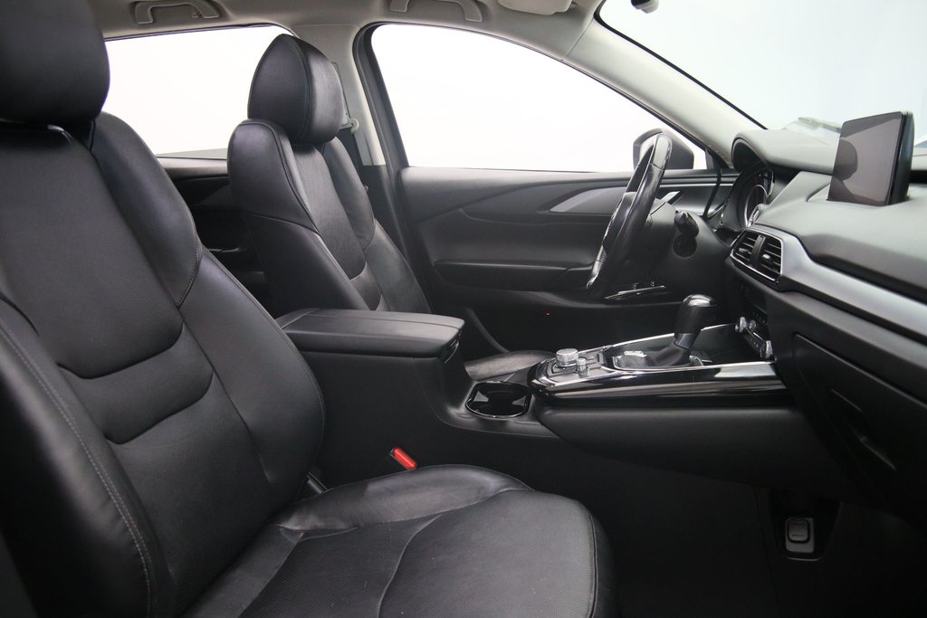 2020 Mazda CX-9 in Baie-Comeau, Quebec - 18 - w1024h768px