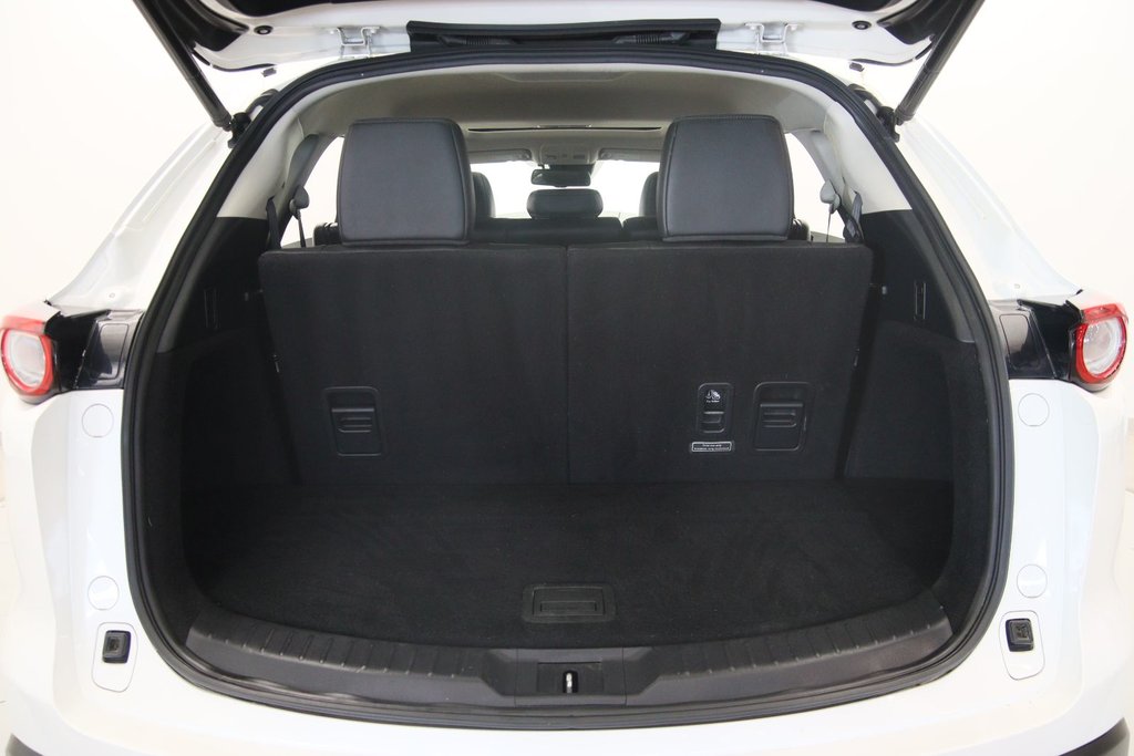 2020 Mazda CX-9 in Baie-Comeau, Quebec - 20 - w1024h768px