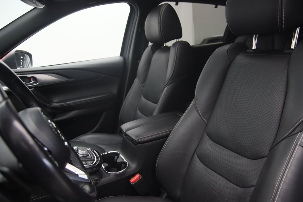 2022 Mazda CX-9 in Jonquière, Quebec - 7 - w1024h768px
