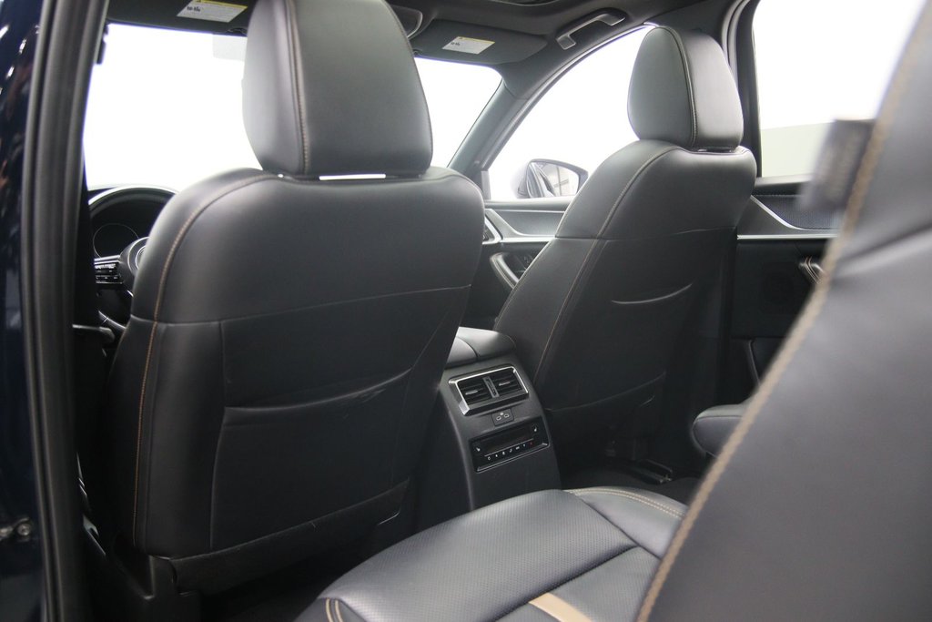 Mazda CX-90 MHEV GT-P 2024 à Chicoutimi, Québec - 10 - w1024h768px