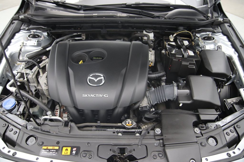 2020 Mazda 3 Sport in Baie-Comeau, Quebec - 17 - w1024h768px