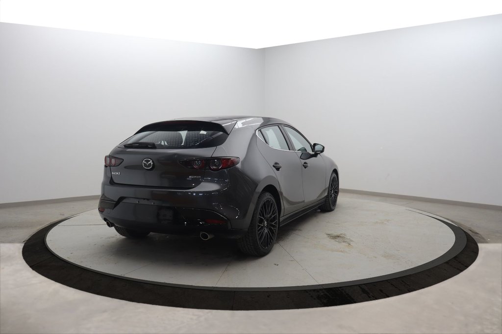 Mazda 3 Sport  2020 à Jonquière, Québec - 4 - w1024h768px
