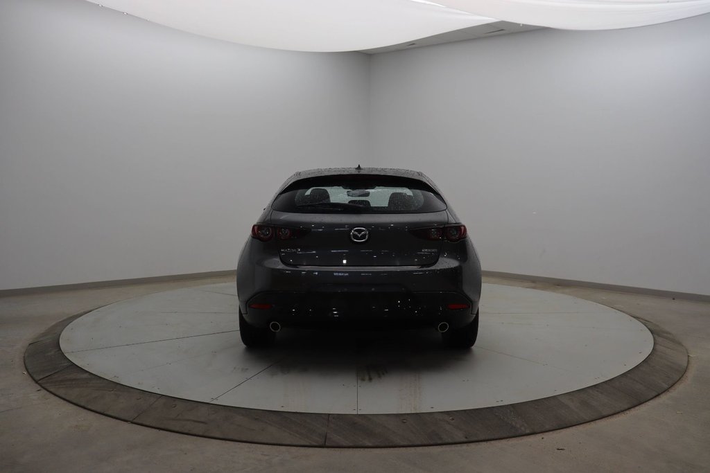 2021 Mazda 3 Sport in Jonquière, Quebec - 5 - w1024h768px