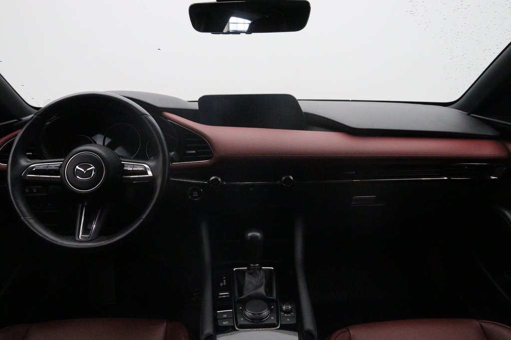 2021 Mazda 3 Sport in Jonquière, Quebec - 10 - w1024h768px
