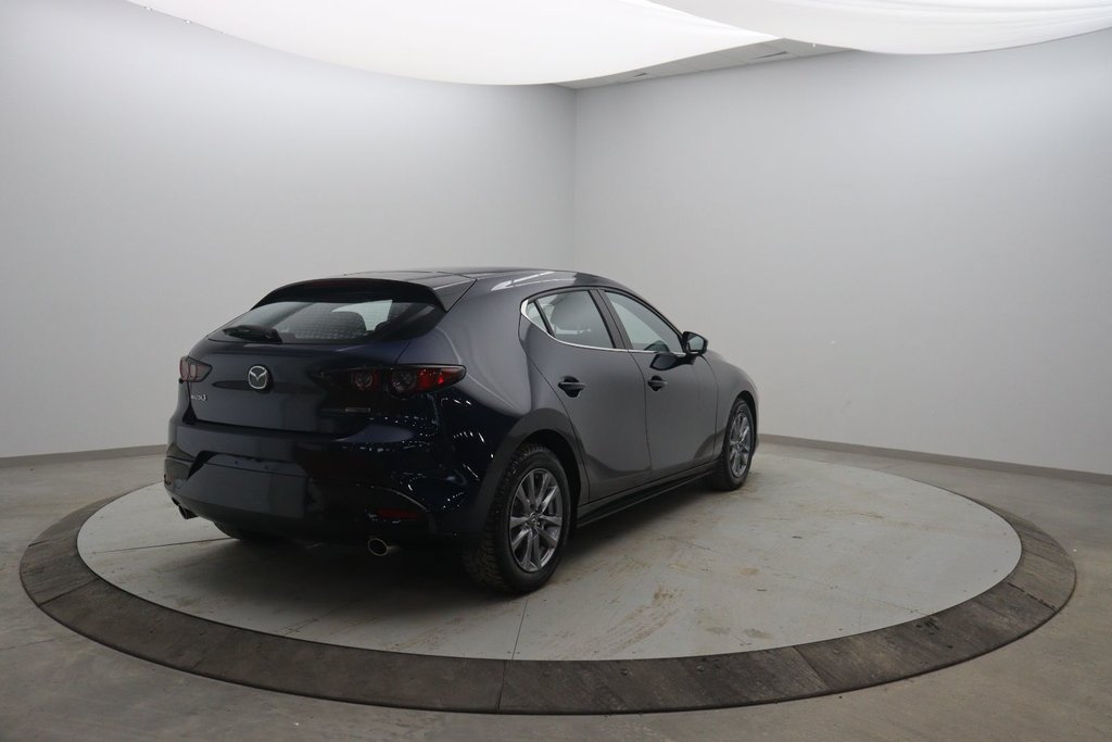 Mazda 3 Sport GX 2021 à Jonquière, Québec - 4 - w1024h768px