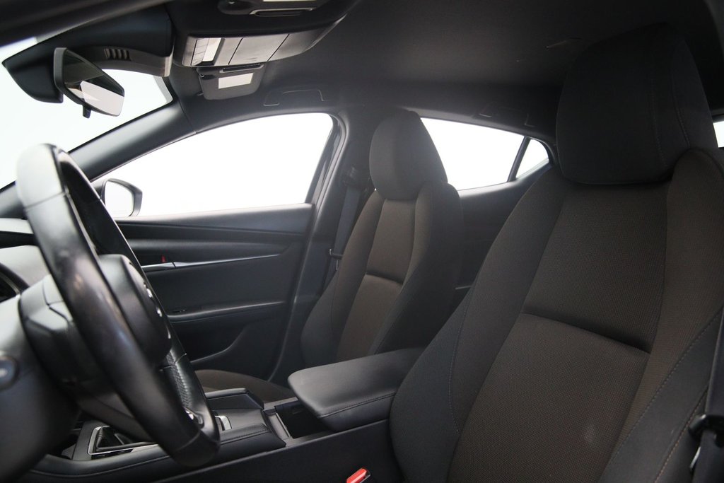 Mazda 3 Sport  2021 à Jonquière, Québec - 6 - w1024h768px
