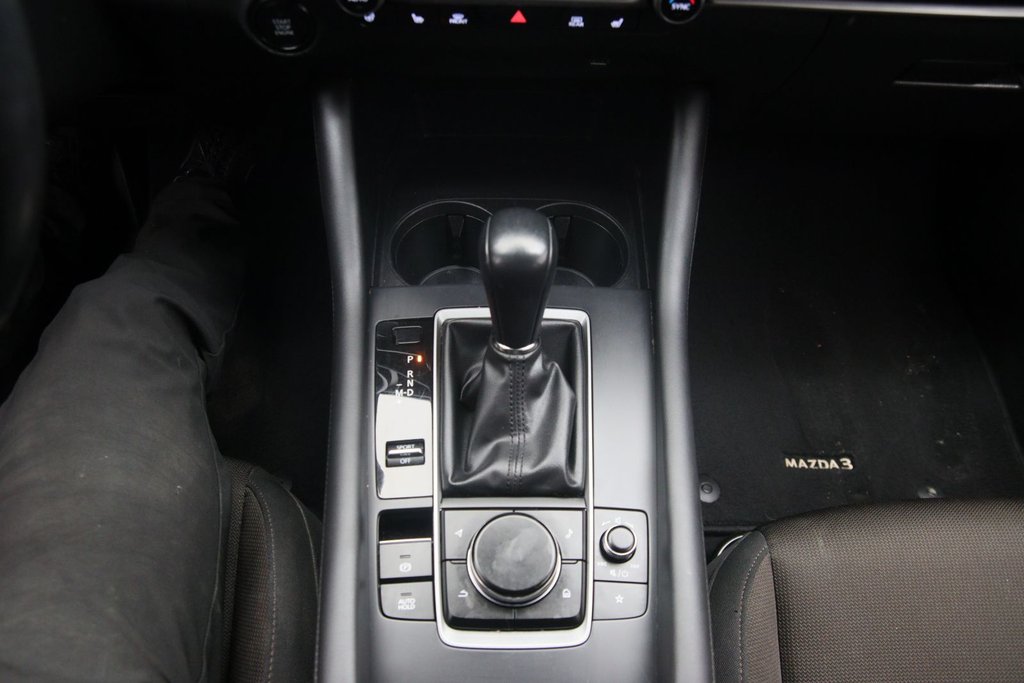 Mazda 3 Sport  2021 à Jonquière, Québec - 13 - w1024h768px
