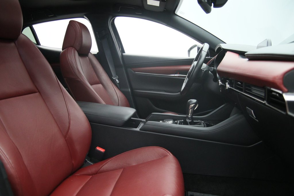 2021 Mazda 3 Sport in Baie-Comeau, Quebec - 17 - w1024h768px