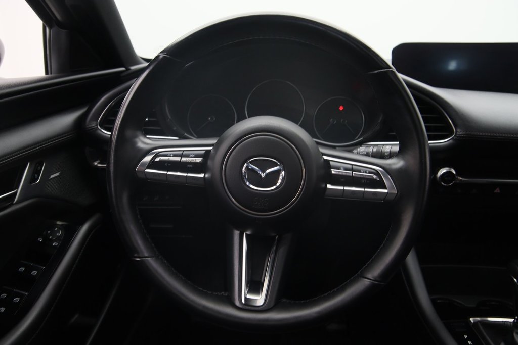 Mazda 3 Sport  2022 à Jonquière, Québec - 11 - w1024h768px