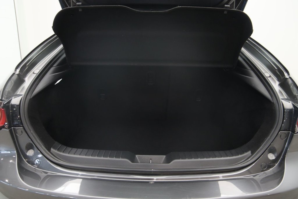 Mazda 3 Sport  2022 à Jonquière, Québec - 16 - w1024h768px