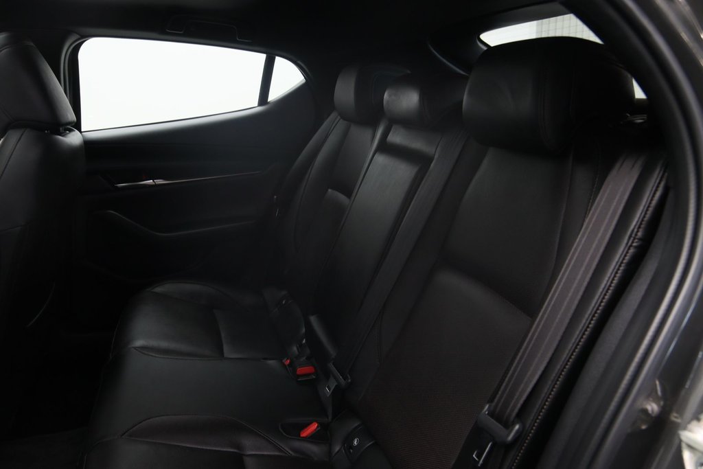 Mazda 3 Sport  2022 à Jonquière, Québec - 9 - w1024h768px