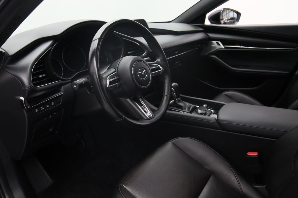 Mazda 3 Sport  2022 à Jonquière, Québec - 6 - w1024h768px