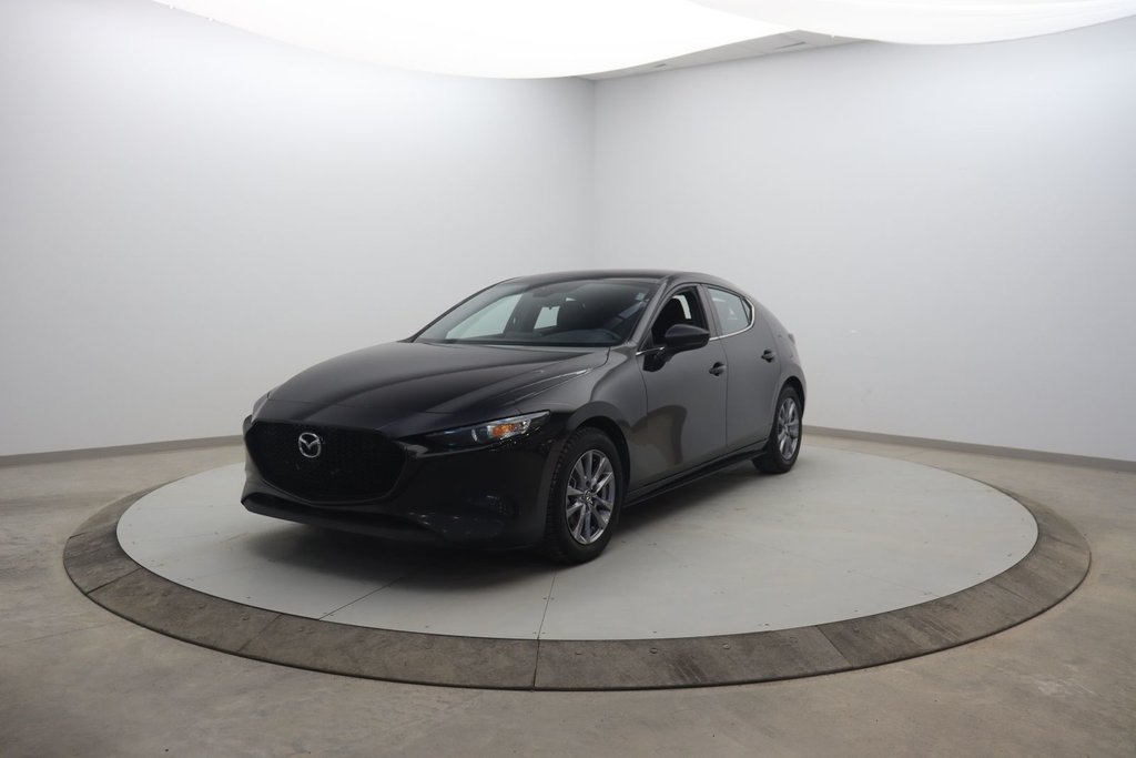2022 Mazda 3 Sport GX in Jonquière, Quebec - 1 - w1024h768px