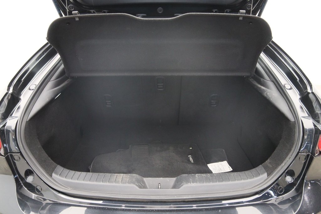 2022 Mazda 3 Sport GX in Jonquière, Quebec - 17 - w1024h768px