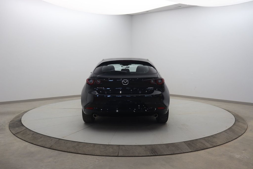 2022 Mazda 3 Sport GX in Jonquière, Quebec - 5 - w1024h768px