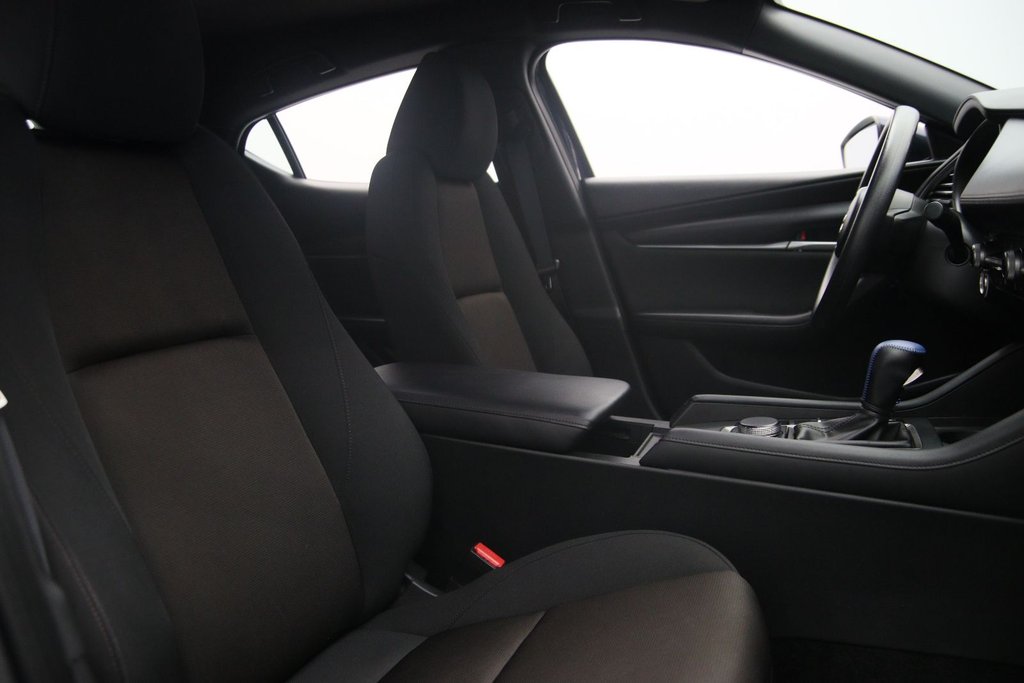 Mazda 3 Sport GX 2022 à Chicoutimi, Québec - 16 - w1024h768px